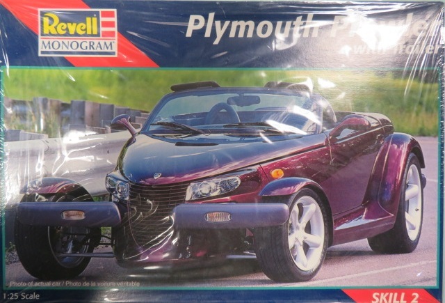 プラモデル 1/25 Revell 85-7631 - Plymouth Prowler with Trailerの画像1