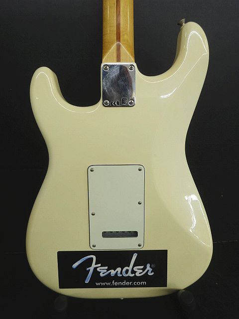 Fender Stratocaster エレキギター メキシコ製 2016-2017 フェンダー ストラトキャスター 簡易音出しのみ確認 現状品 ★2726の画像4