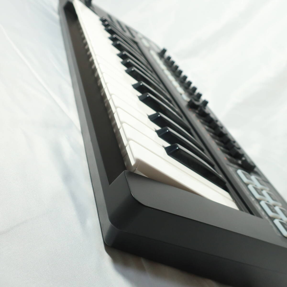 Roland A-300PRO MIDIキーボード 32鍵盤 DTM ローランド 美品 楽器/120サイズの画像5
