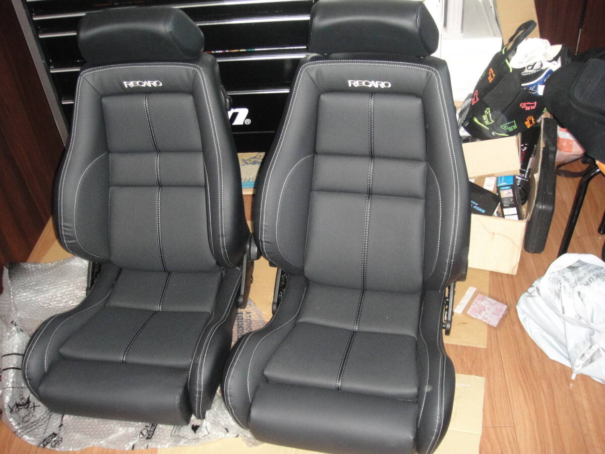 レカロ RECARO LS-L フェイクレザー張替え 極太シルバーステッチ RECAROロゴ入り 未使用2客セット の画像10