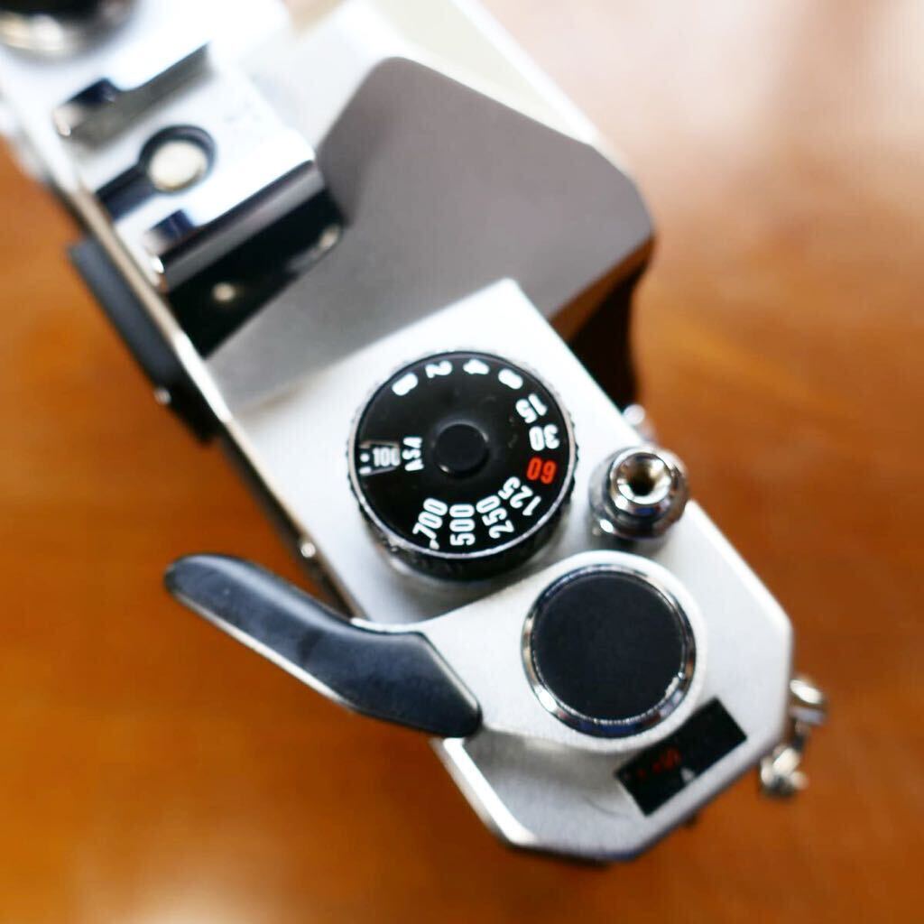  Fuji kaST605 б/у пленочный фотоаппарат сравнительно красивый! 2Xtere плюс ( производитель неизвестен ) имеется! shutter все скорость OK!