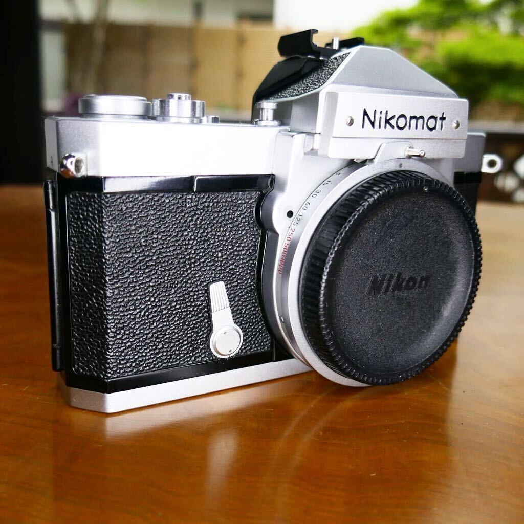  Nikon フィルムカメラボディ Nikomat FTN 前期機械動作確認済！露出計未確認！あたりナシ！モルト劣化ファインダー内ゴミジャンク！_画像1