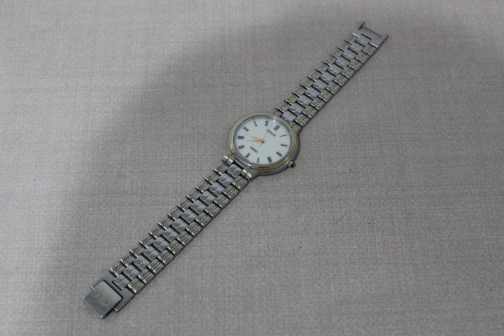 SEIKO セイコー DOLCE 5E31-6C90 クオーツ 腕時計 ケース付 動作未確認 5322_画像2