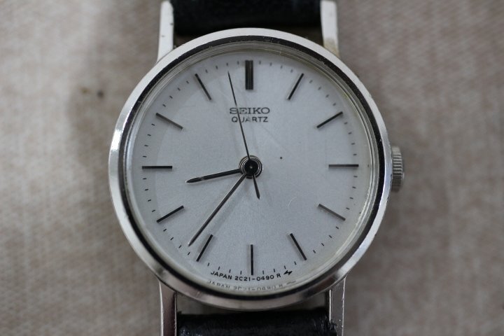 SEIKO セイコー 2C21-0130 クオーツ 腕時計 風防小傷有 ベルト社外品 動作未確認 5439_画像2