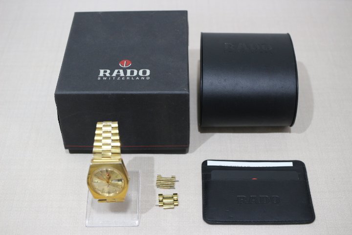 RADO ラドー GOLDEN SABRE R12413494/10357599 腕時計 ギャランティカード ケース 箱 コマ付 動作品 5340_画像1