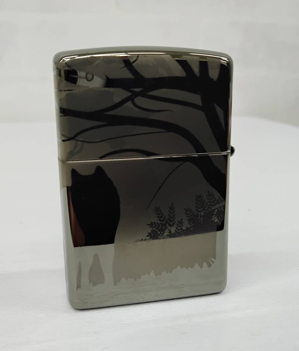 ZIPPO/ジッポー WOLVES DESIGN ウルフ/オオカミ/狼 L 19 2019年製 喫煙グッズ オイルライター 火花OK 中古 ジャンクの画像2