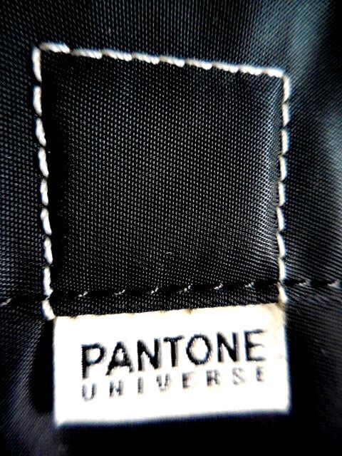 ★特価品★PANTONE UNIVERSE セカンドバッグ クラッチバッグ ビジネスバッグ 35×24×9cm 未使用新品 送料510円♪