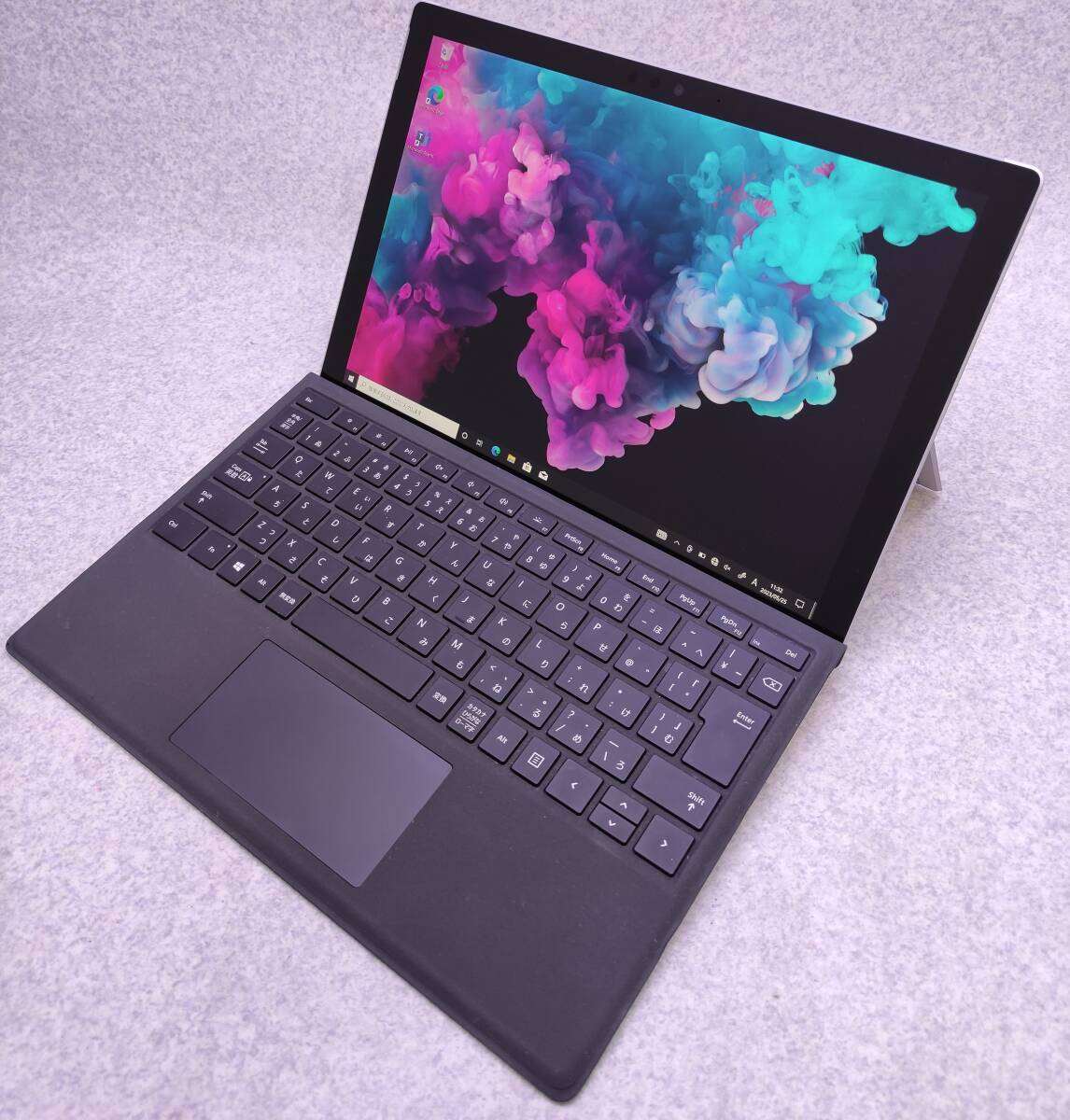 大人気Windowsタブレット Microsoft Surface Pro6 1796 シルバー タイプカバーセット Windows10_画像1
