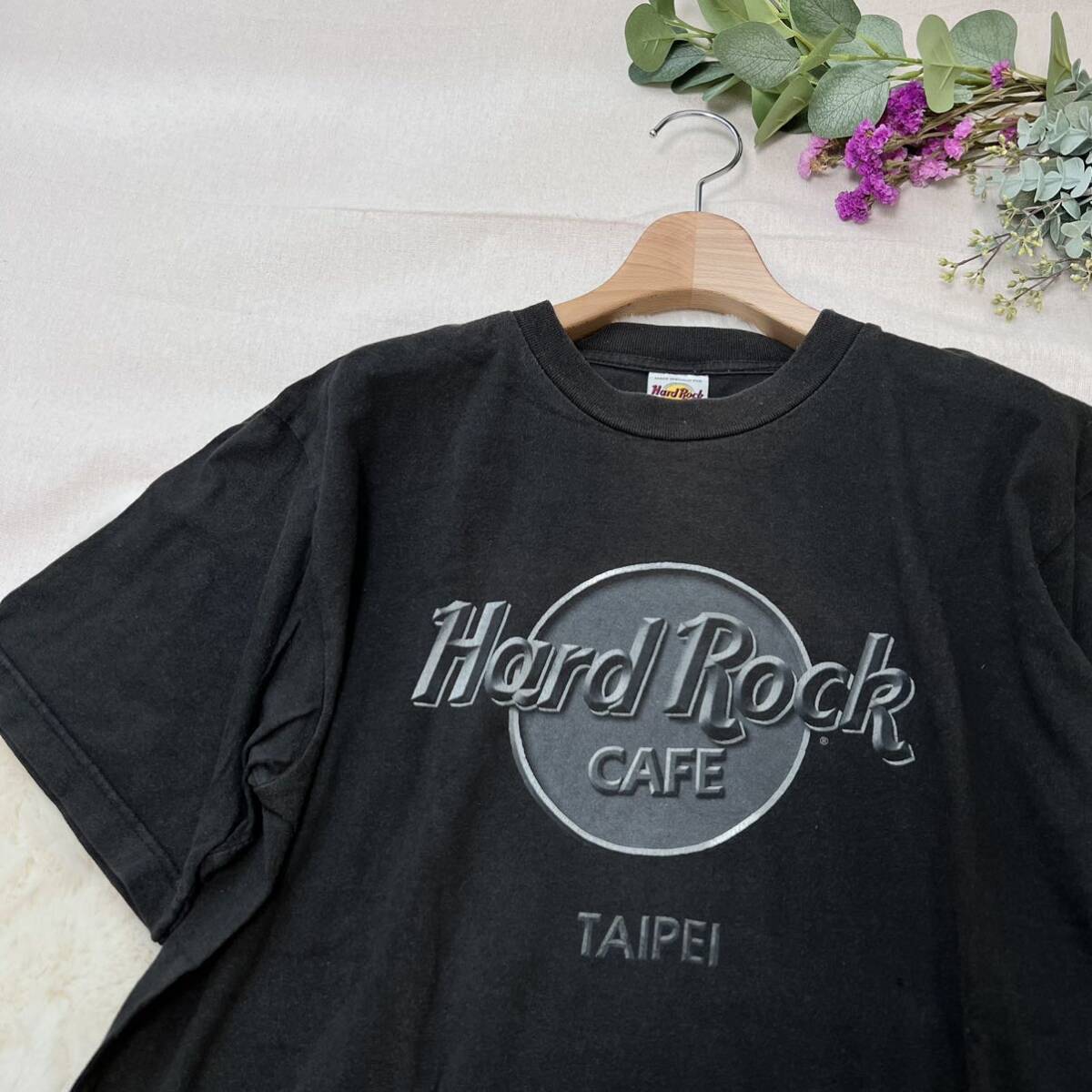 Hard Rock cafe TAIPEI ハードロックカフェ 台北 タイペイ プリントTシャツ 黒 ブラック クルーネック 古着 半袖プリント A5412 _画像3