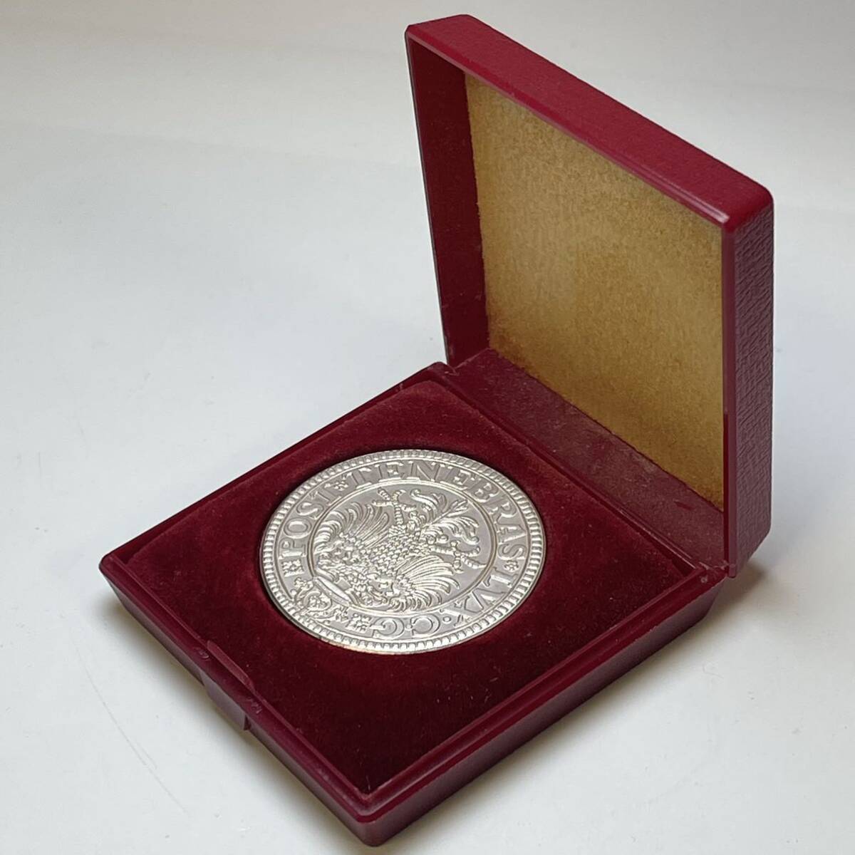 記念メダル POST TENEBRA LVX C・G CIVITAS 1589 GENEVAの画像1