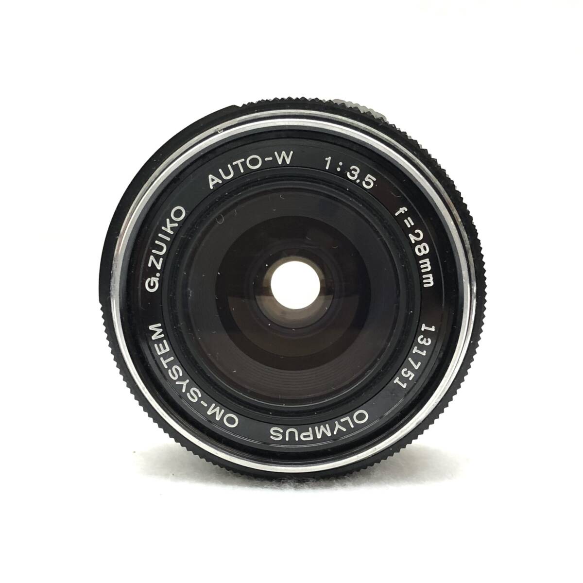 OLYMPUS / OM-SYSTEM 28mm / G.ZUIKO AUTO-W 1:3.5 f=28mm / 3.5/28 / オリンパス / 一眼カメラ用 / 単焦点レンズ / ケース他付き / 現状品_画像1