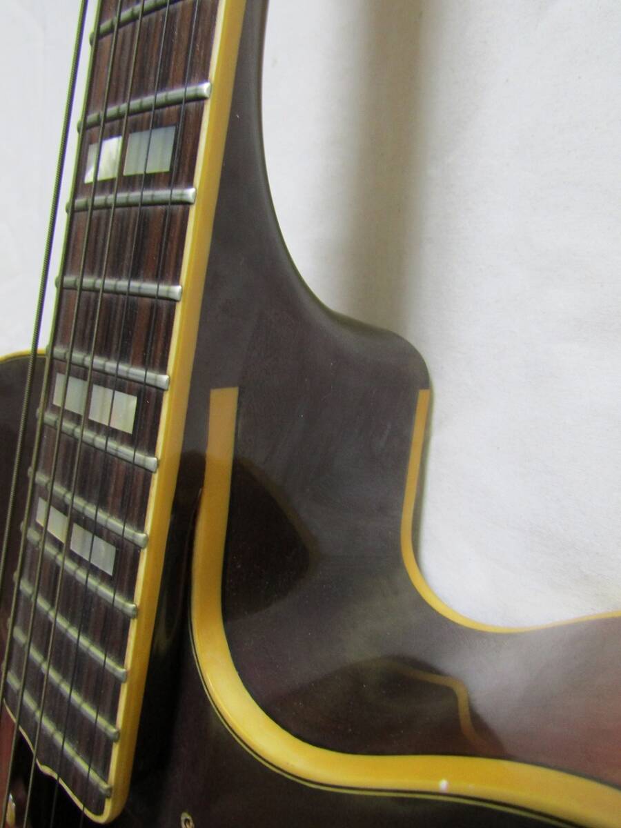YAMAHA・ヤマハ・AE1200・JAZZ・ジャズギター・フルアコ・JAPAN VINTAGE　トップ単板_画像5