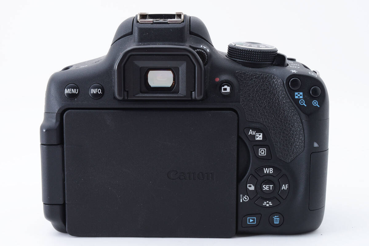 Canon EOS KiSS X8i トリプルレンズセット 美品 バック付きの画像7