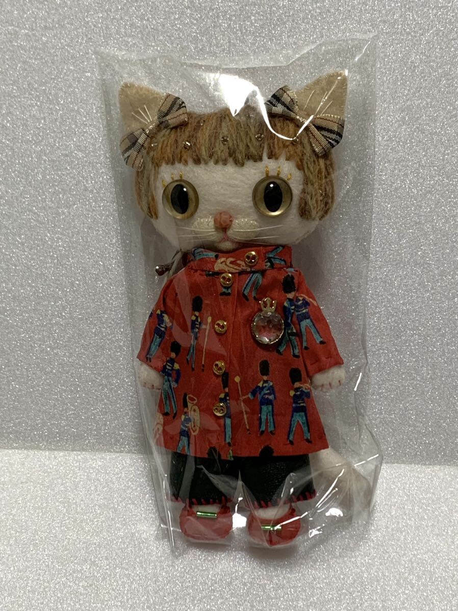 猫キーホルダー・ぬいぐるみ ・ネコ人形 ハンドメイド品 新品未使用 送料220円の画像1