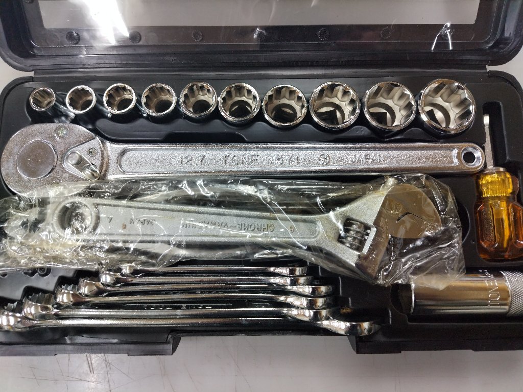 Yahoo!オークション - (売り切り)TONEトネ 工具セットK40 ツール Yahoo!オークション - (売り切り)TONEトネ 工具セットK40 ツール