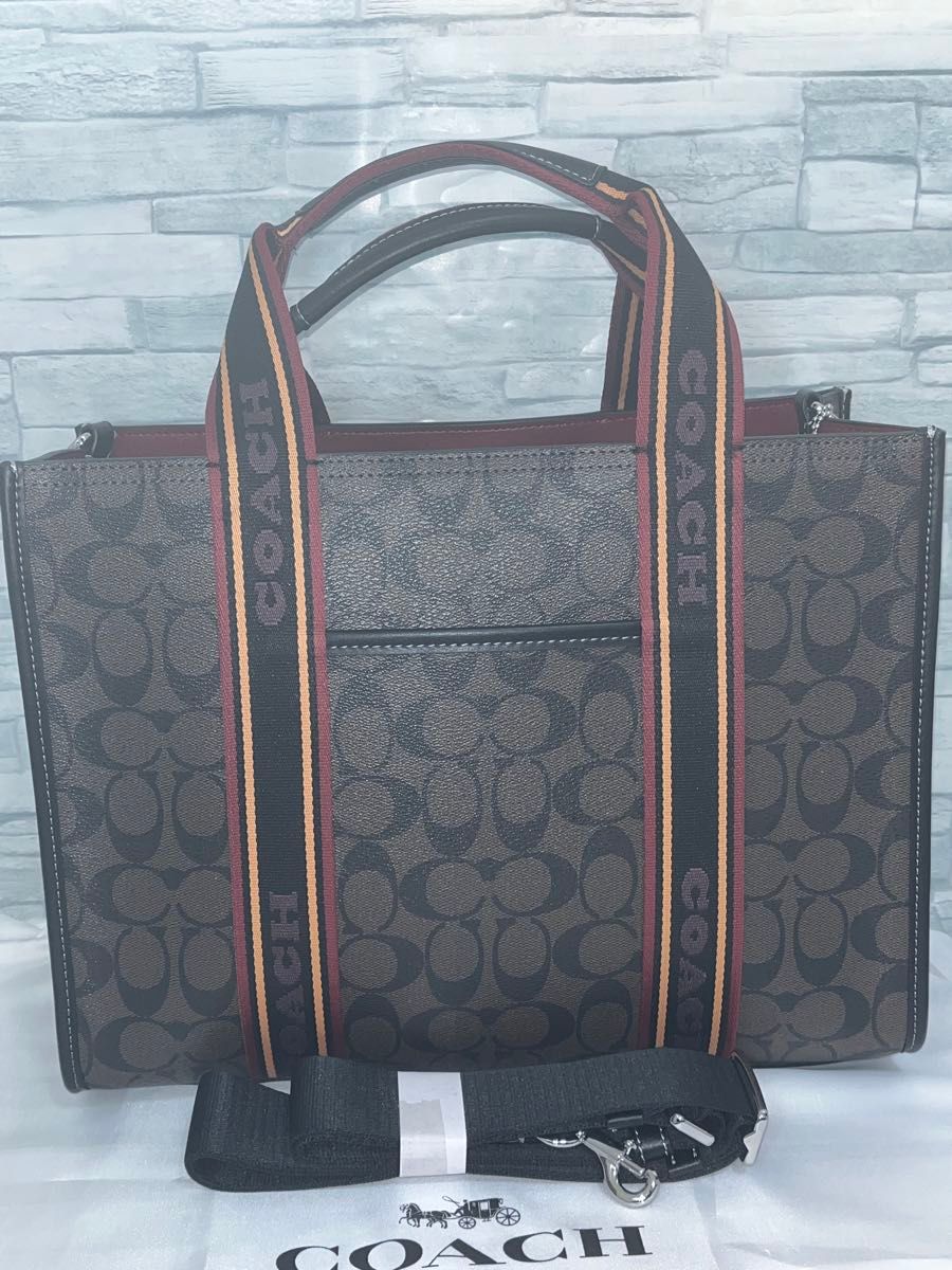 ★新品未使用★COACHコーチトートバッグスミス トート・シグネチャーキャンバス ★新品未使用★COACHコーチトートバッグスミス トート・シグネチャーキャンバス