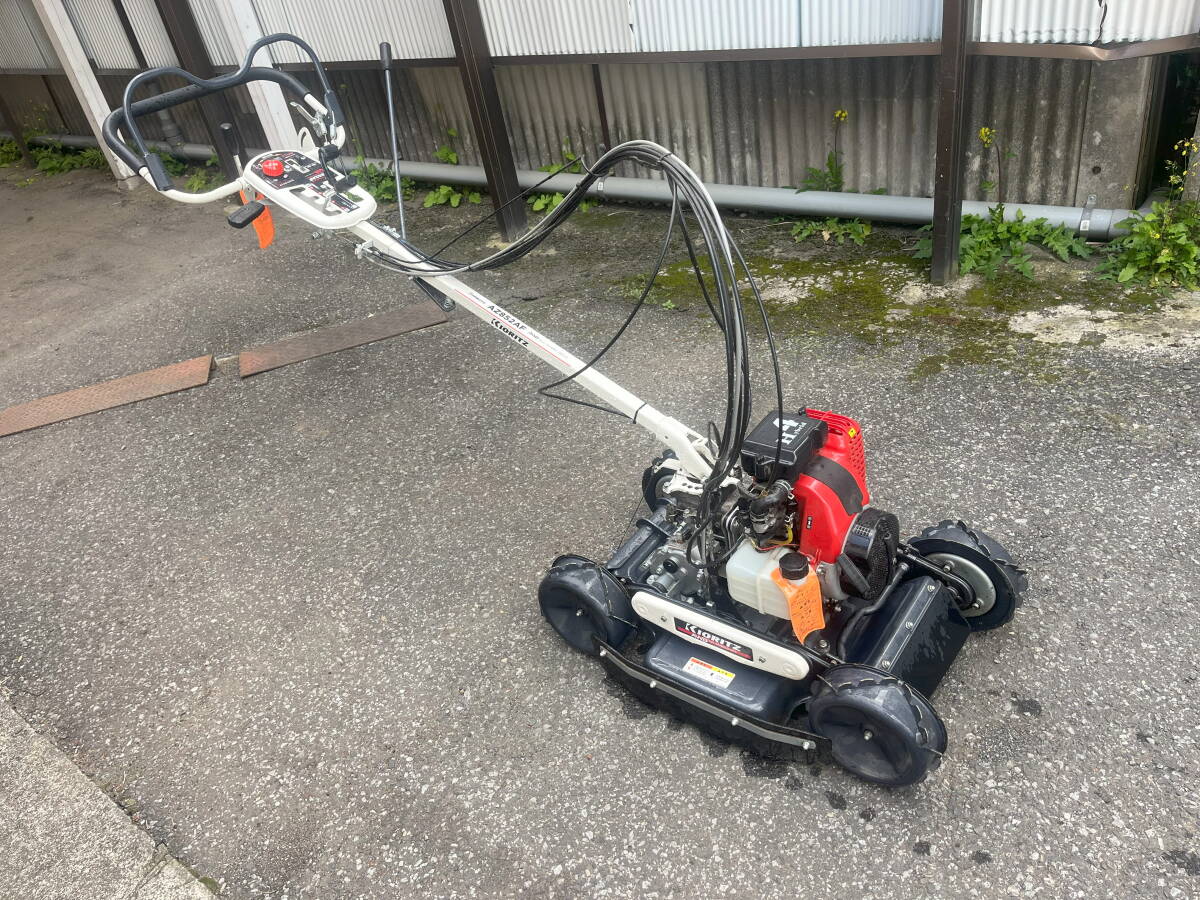 使用極少 共立 斜面刈り機 AZ852AF フリーナイフ仕様 草刈機 ロータリーモア スパイダーモア 斜面草刈機 方面刈機 畦草刈機 自走式傾斜刈機_画像1