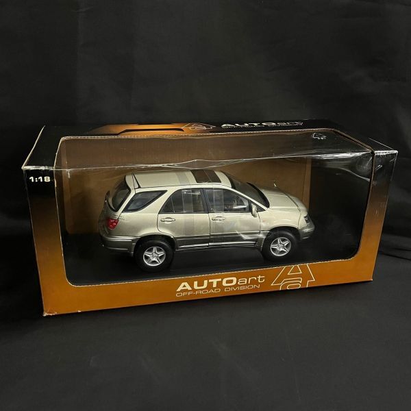 BDK245H AUTOart TOYOTA HARRIER オートアート トヨタ ハリアー 1:18の画像1