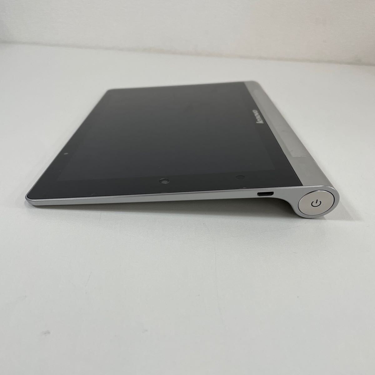 Z◎ Lenovo レノボ YOGA タブレット8 B6000AF16GSL-JP Model:60043 スタンド付きタブレット キズ汚れ有り_画像6