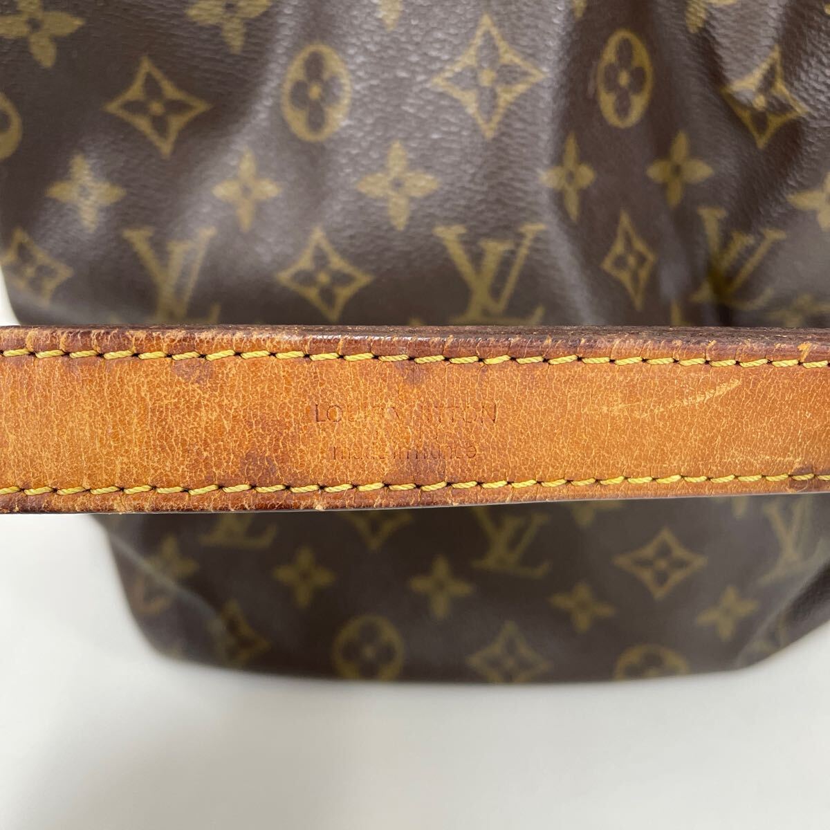 Z◎ LOUIS VUITTON ルイヴィトン M42226 モノグラム プチ・ノエ ショルダーバッグ 巾着型 肩掛け ブラウン ヒモ欠損 キズ汚れ有り_画像6