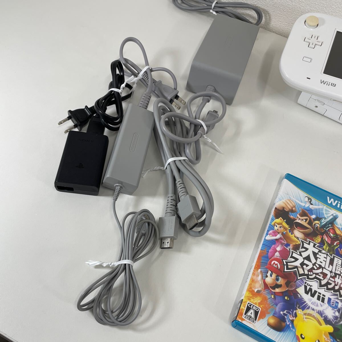 Z◎ Nintendo 任天堂 Wii U BASIC SET 8GB 本体 WUP-001 スプラトゥーン スマブラ ゼルダの伝説 通電確認 キズ汚れ有りの画像10