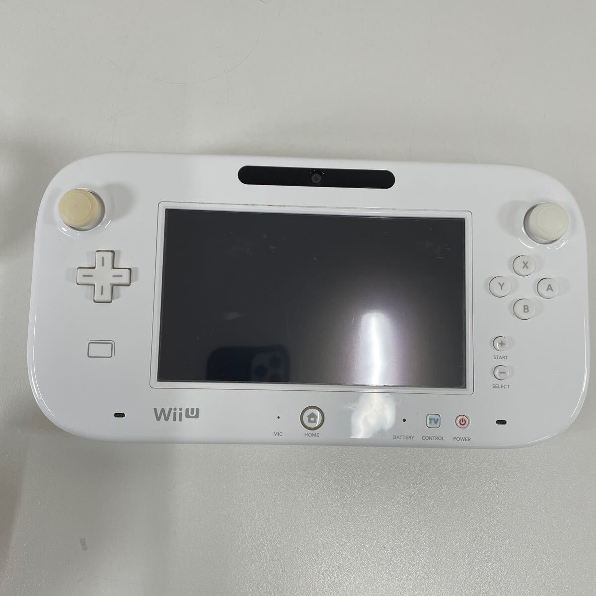 Z◎ Nintendo 任天堂 Wii U BASIC SET 8GB 本体 WUP-001 スプラトゥーン スマブラ ゼルダの伝説 通電確認 キズ汚れ有りの画像6