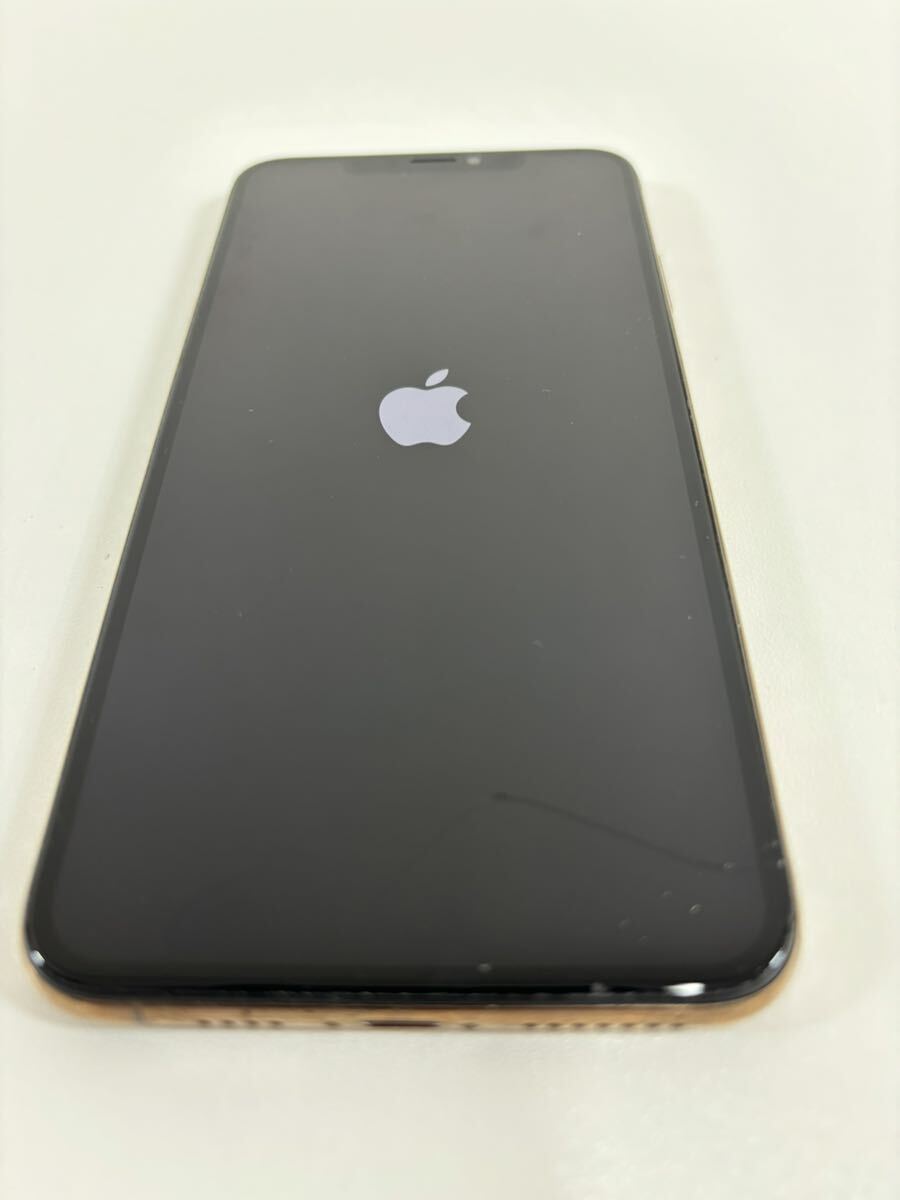 W※ Apple iPhone Xs Max NT702J/A 512GB バッテリー 88% SIMロック 無し SIMフリー 画面割れ有り 稀にゴーストタッチ有 擦れ傷有 初期化済の画像7