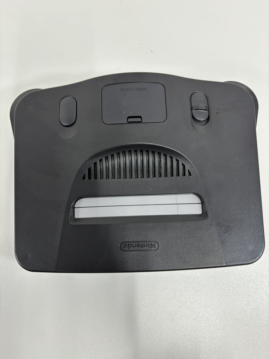 Z※ 任天堂 Nintendo ニンテンドー NINTENDO64 ブラック 64ロクヨン ゲーム機 コントローラー 取説 外箱付き 通電確認済み 傷 汚れ 有りの画像3