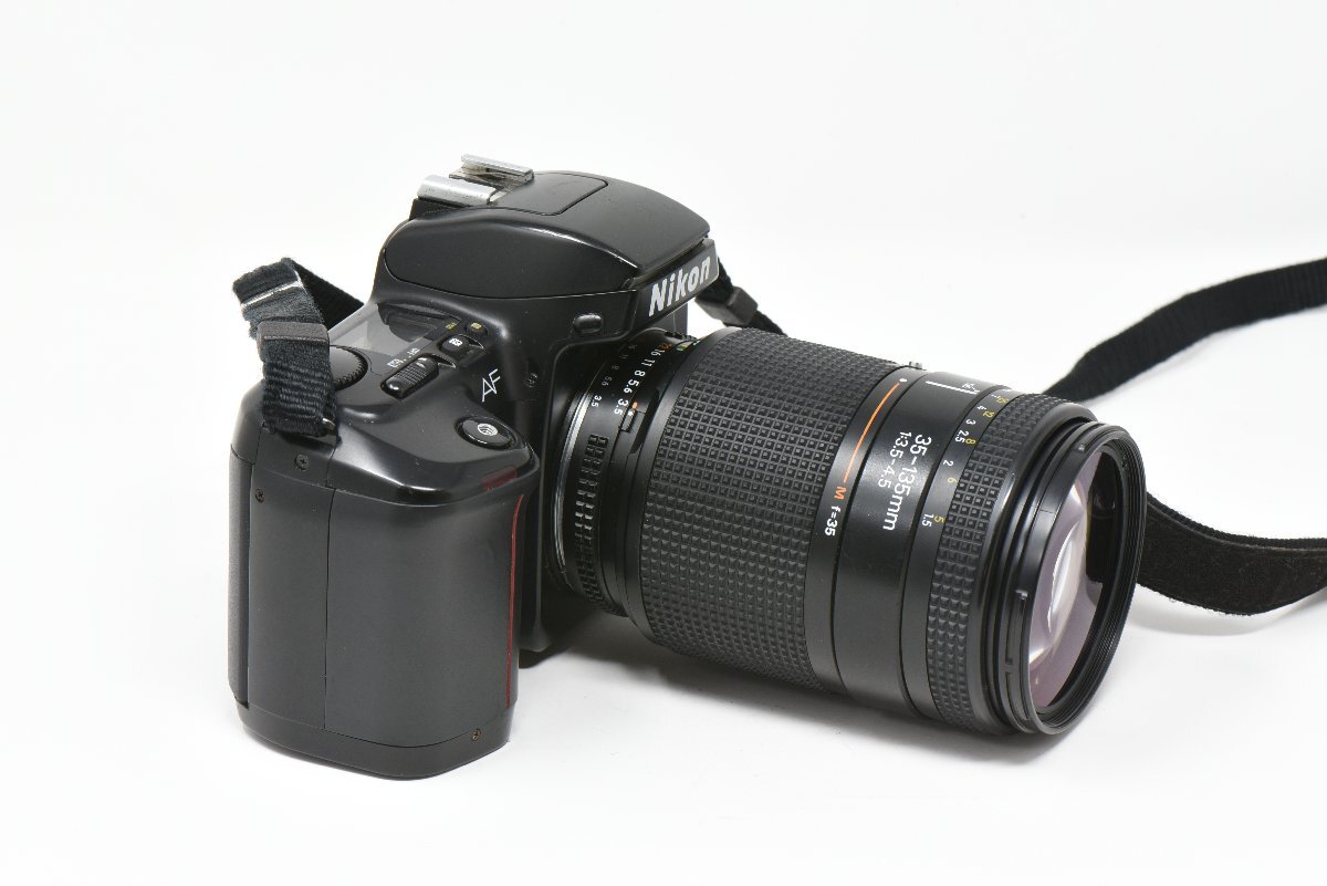 Nikon F-601 QUARTZ DATE 本体 / AF NIKKOR 35-135mm f/3.5-4.5 ズームレンズ付き ※動作確認済み、現状渡しの画像2