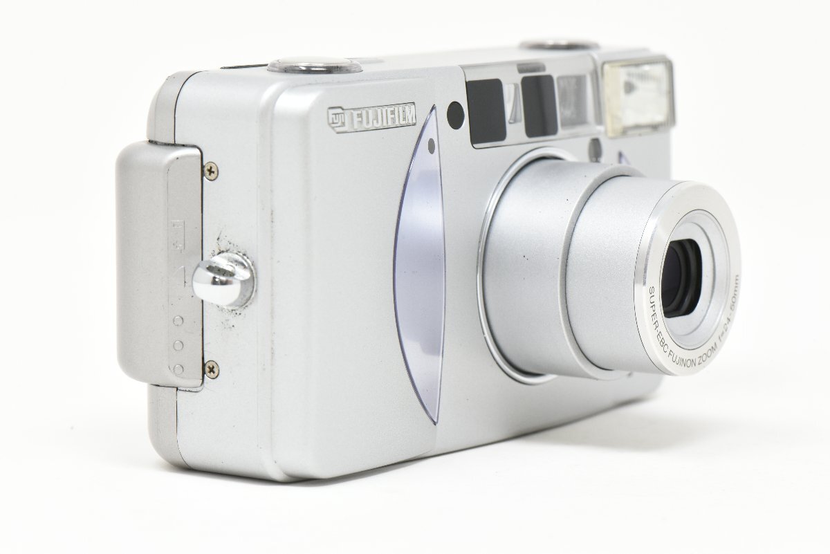 Released in 2002 / FUJIFILM Silvi F2.8 Compact Film Camera ※通電確認済み、現状渡しの画像3