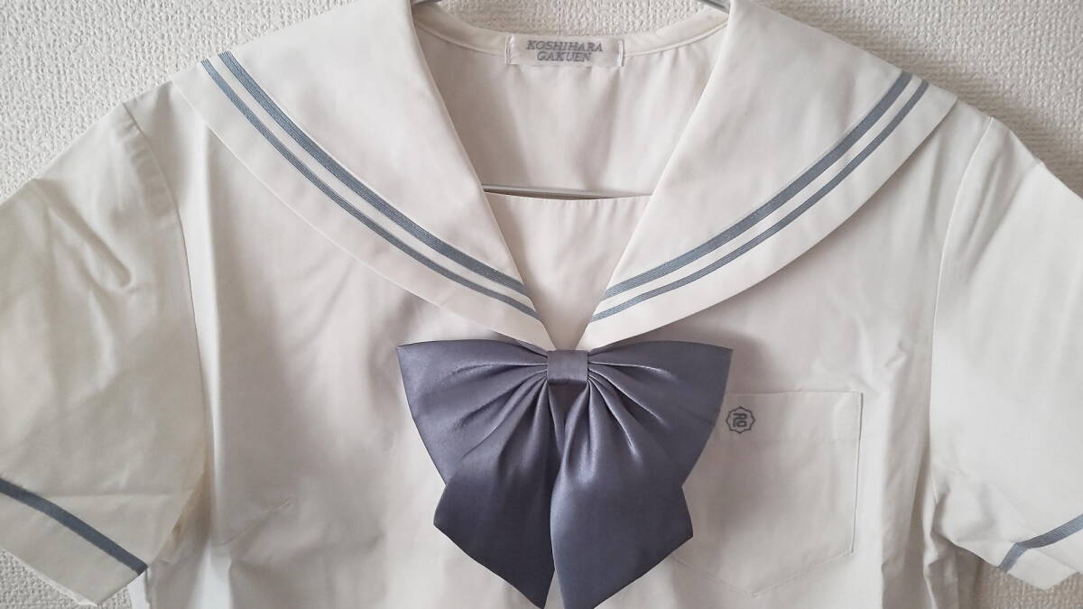 名古屋女子大学附属中学校・高校 セーラー服(リボン付き) 上のみ 夏服 半袖の画像3