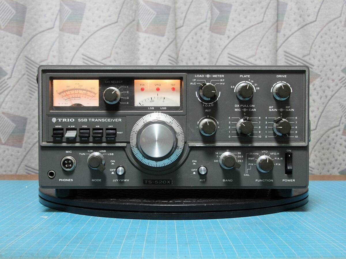 ★TRIO/KENWOOD★TS-520X★3.5MHz～28MHz★10W★HFトランシーバー★トリオ/ケンウッド★JUNK★③の画像1