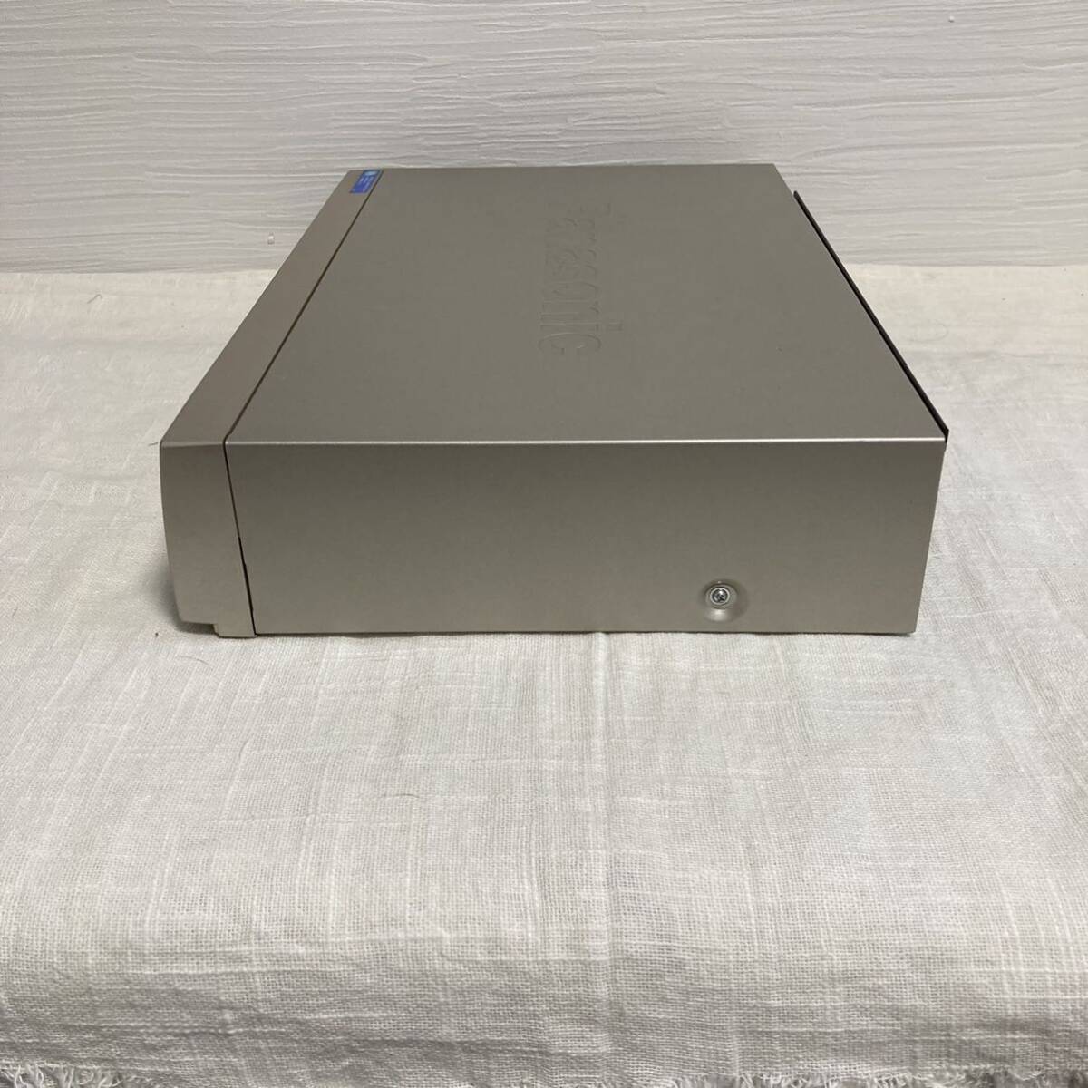 【メンテ済動作品】Panasonic 高画質 S-VHSビデオデッキ TBC搭載　NV-SB770_画像6