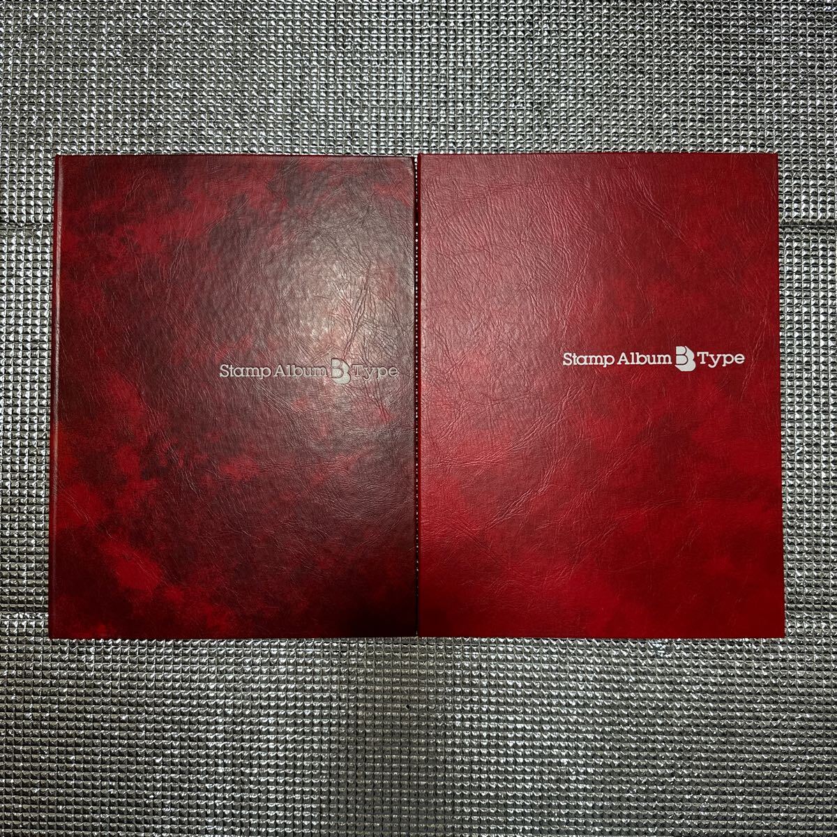テージー SB-30Stamp Album B Type 切手帳 ストックブック 切手収納用ファイル  赤/2冊 まとめ売り 外箱付きの画像1