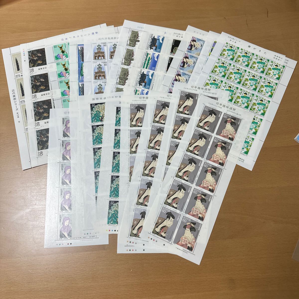  4額面18000円 60円切手 シート×19枚 糊有 まとめ売り 現状渡しの画像1