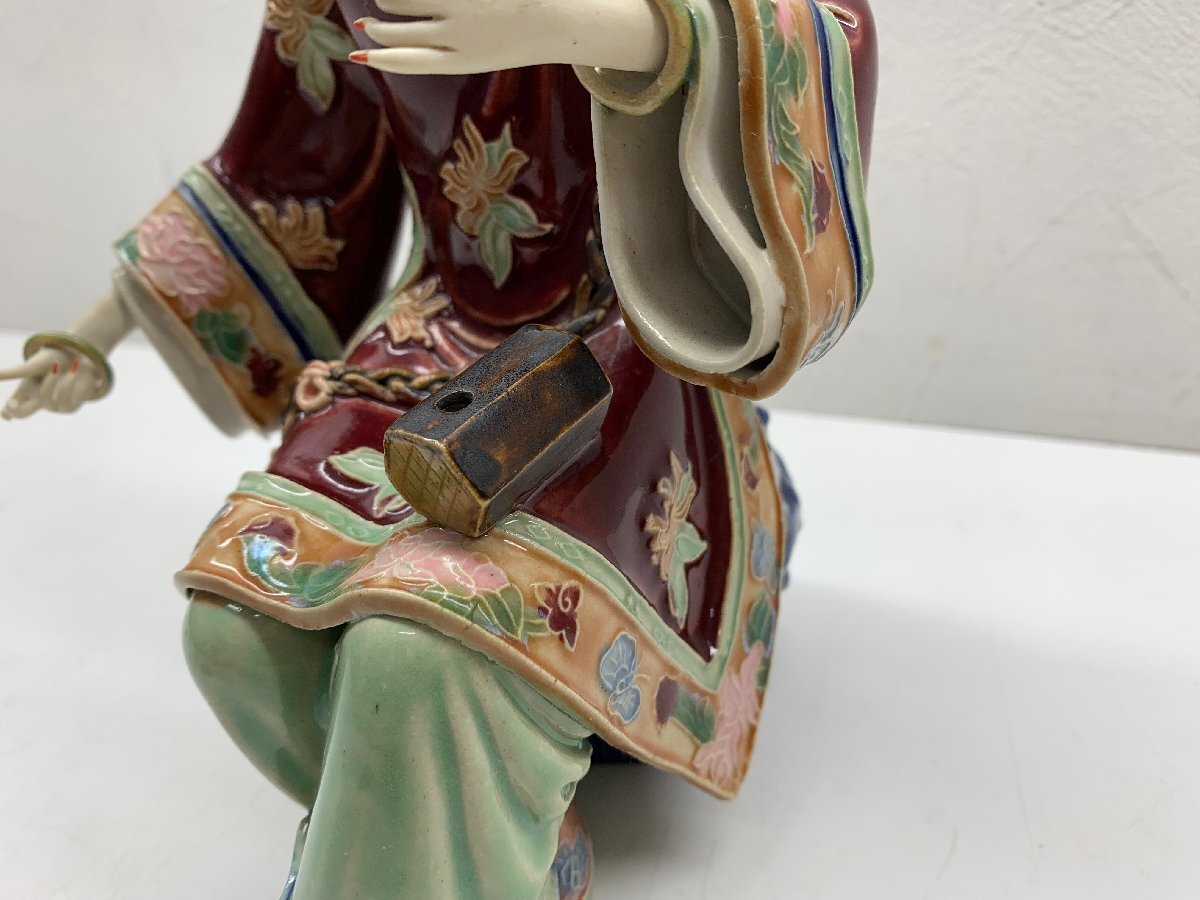 中国美術 彩色 陶製人形 インテリア 置物 女性 美女 陶器陶芸古美術女性像美人像 全長 約23cm_画像7