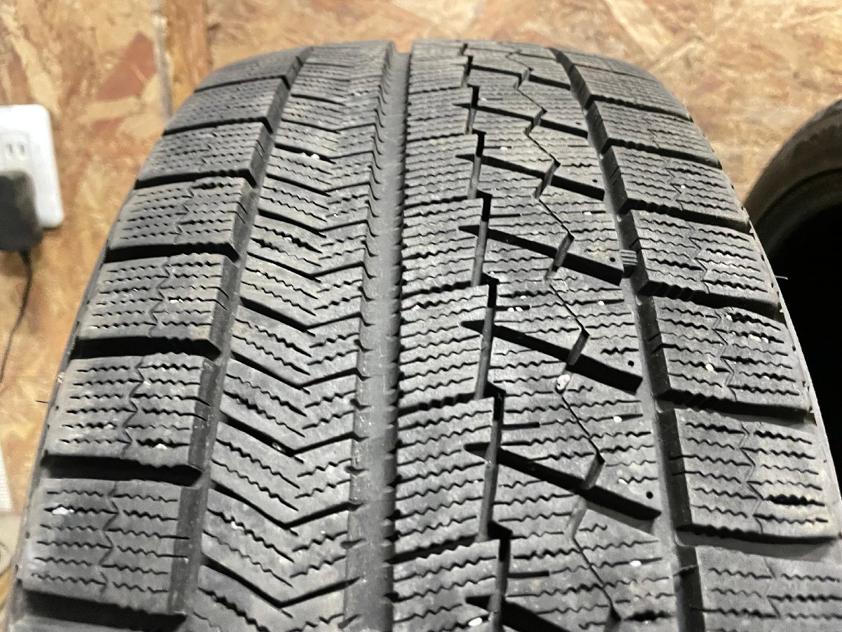 215/45R17 BRIDGESTONE BLIZZAK VRX 2018年製 スタッドレスタイヤ 4本セット K_画像2