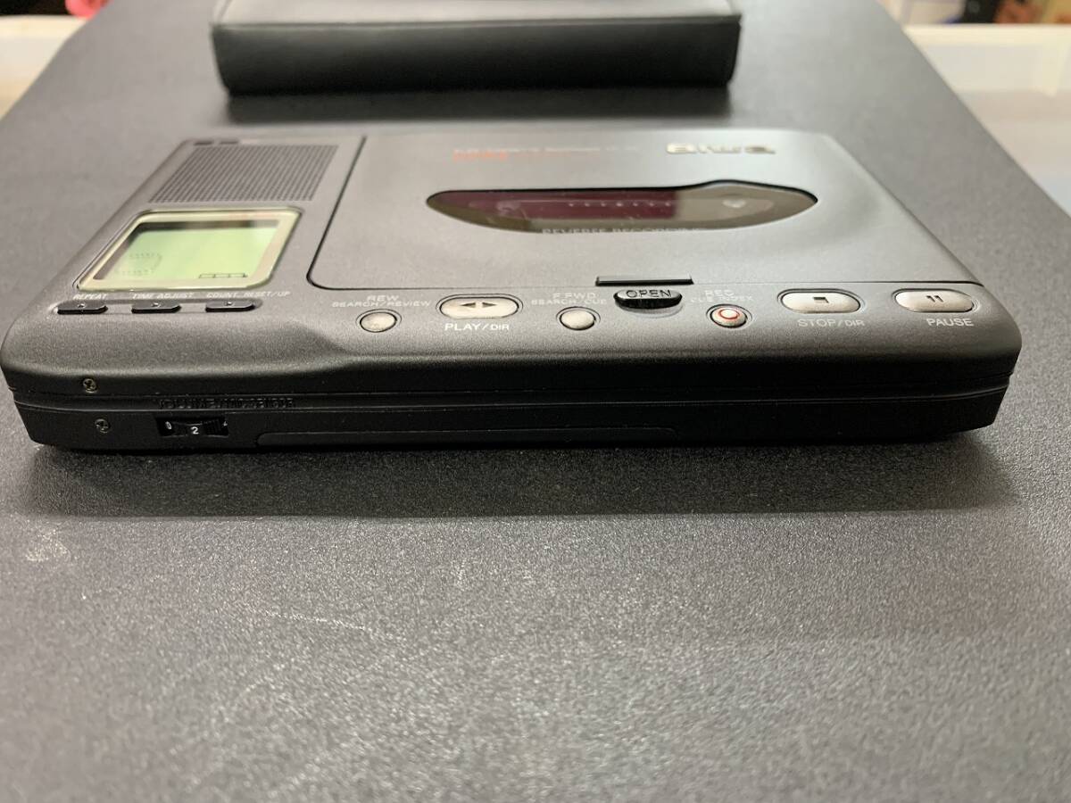 aiwa アイワ TP-80 ポータブルカセットレコーダー カセットプレーヤー ケース付き ジャンク品 ①の画像4