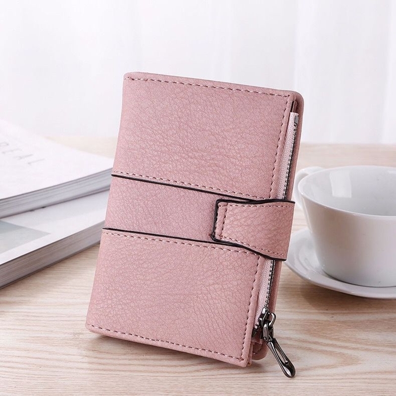 二つ折り財布 ピンク 大容量 可愛い オシャレ コンパクト レザー