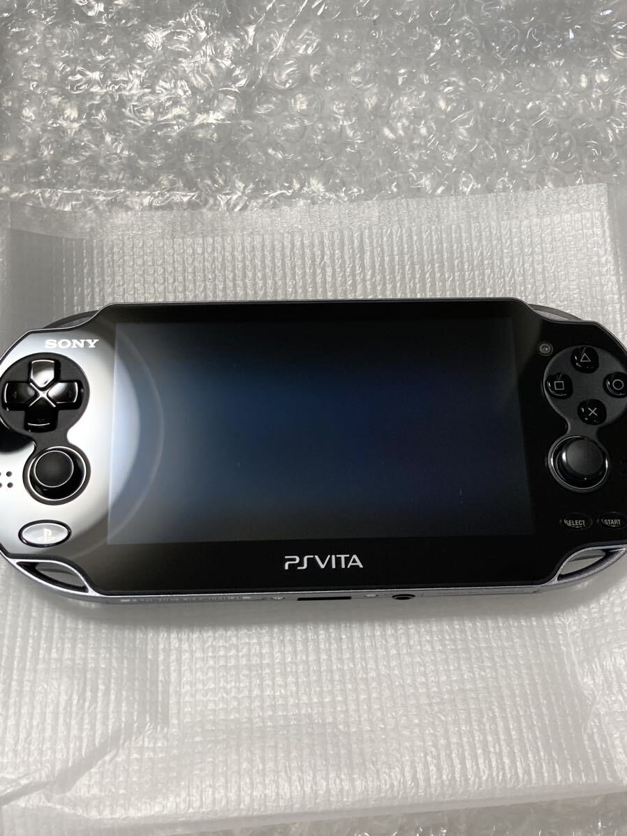 PS vita PCH 1100 unused 