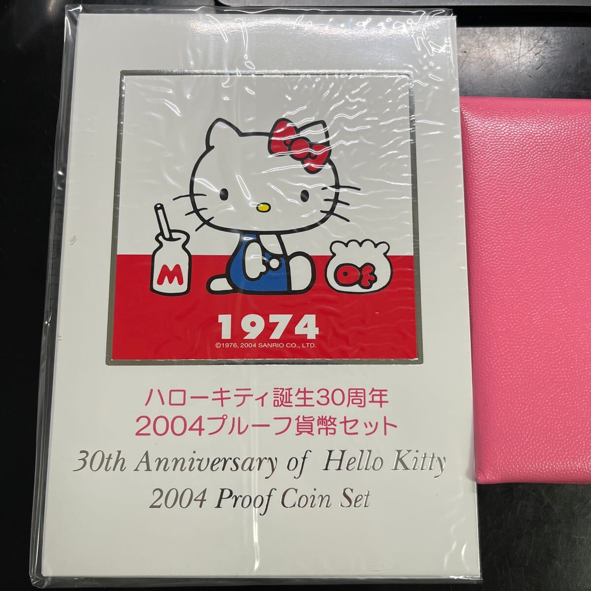 ハローキティ 誕生30周年 2004 プルーフ貨幣セット 造幣局製 サンリオ 硬貨 コレクション コインセットの画像2