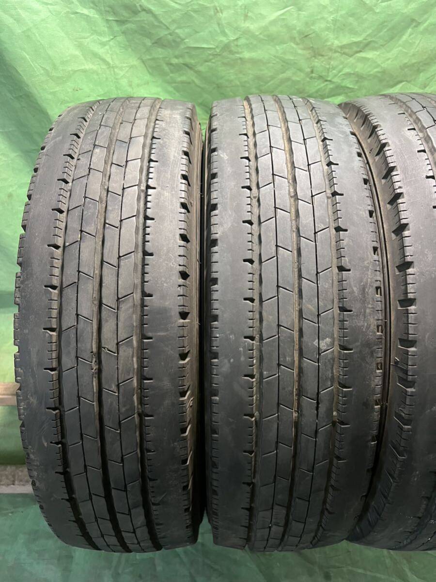 205/75R16 113/111 N LT DUNLOP ENASAVE SPLT50 4本タイヤ　2022年製 送料無料_画像5