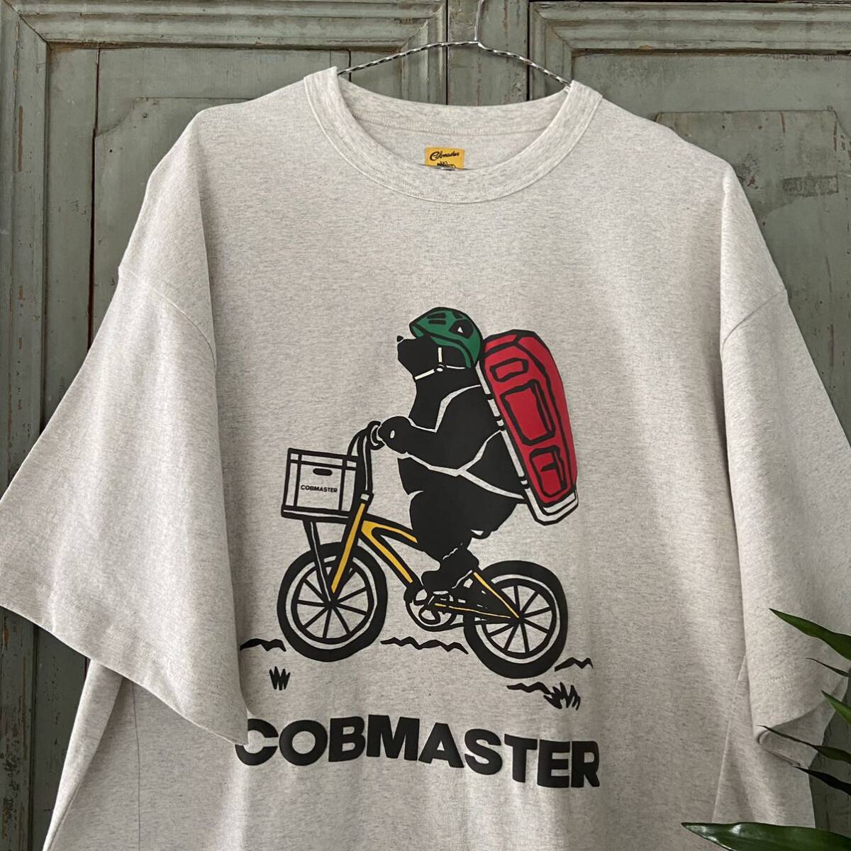 新入荷！40 ) Lsize コブマスター ビッグ Tシャツ COBMASTER 自転車 クマ くま 熊 半袖 オートミール カラーの画像3