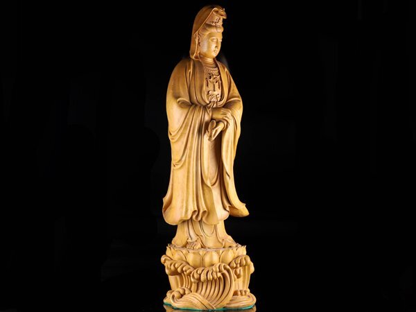 【流】仏教美術 檜 木彫 観音像 高82cm KV123の画像2