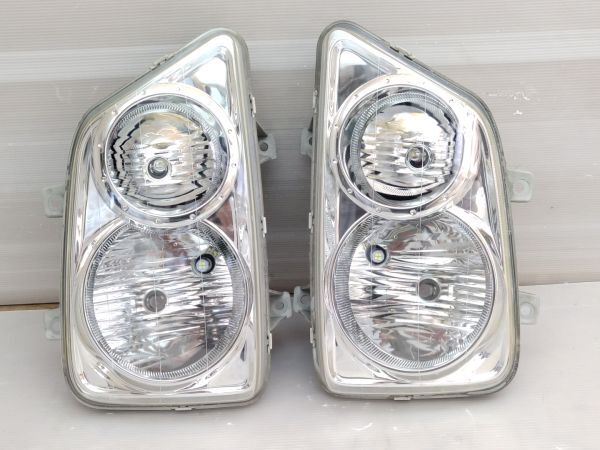  coating has processed Terios Kid J111G J131G head light left right set STANLEY P0757 condition excellent 