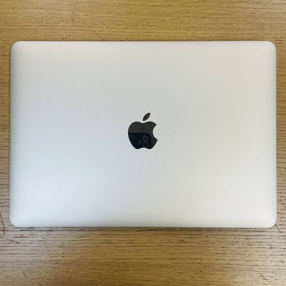 MacBook 12インチ MNYM2J/A Mid2017 Corem3(1.2GHz) 8GB 256GB ゴールド 充放電567回 NN1115の画像4