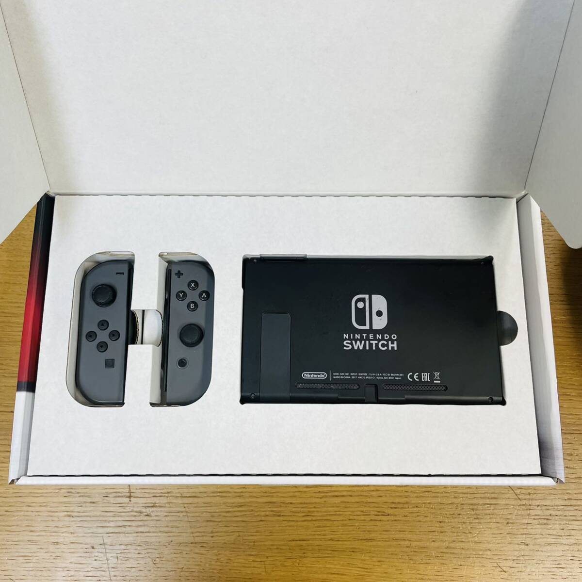 Nintendo ニンテンドースイッチ Joy-Con(L)(R)グレー HAC-S-KAAA 初期型 NN882の画像1