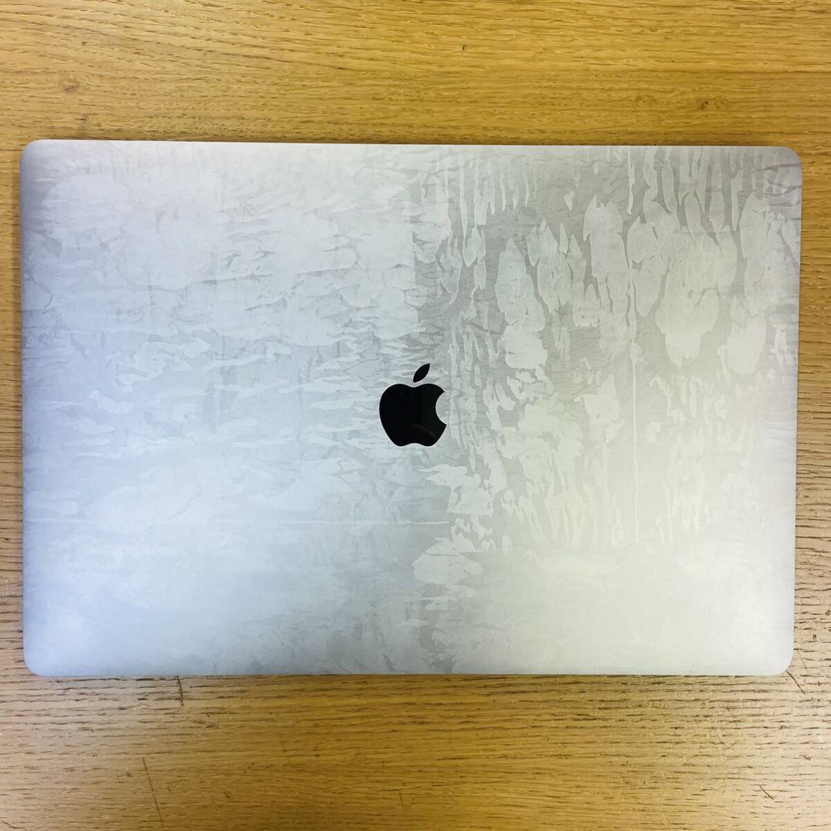 MacBook Pro 16インチ 2019 i9 2.3GHz 32GB 1TB MVVK2J/A 充放電227回 NN1359の画像4