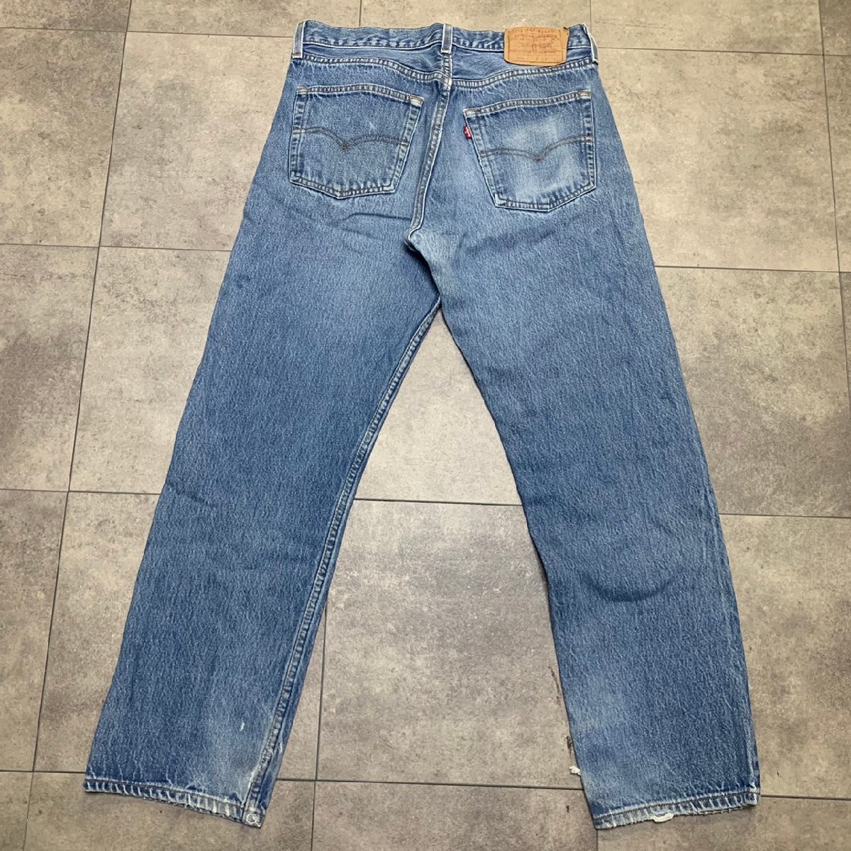 USA製 90年代 Levi's 501xx ビンテージ デニム 33×32 刻印555 MADE IN USA 90s バレンシア工場_画像2