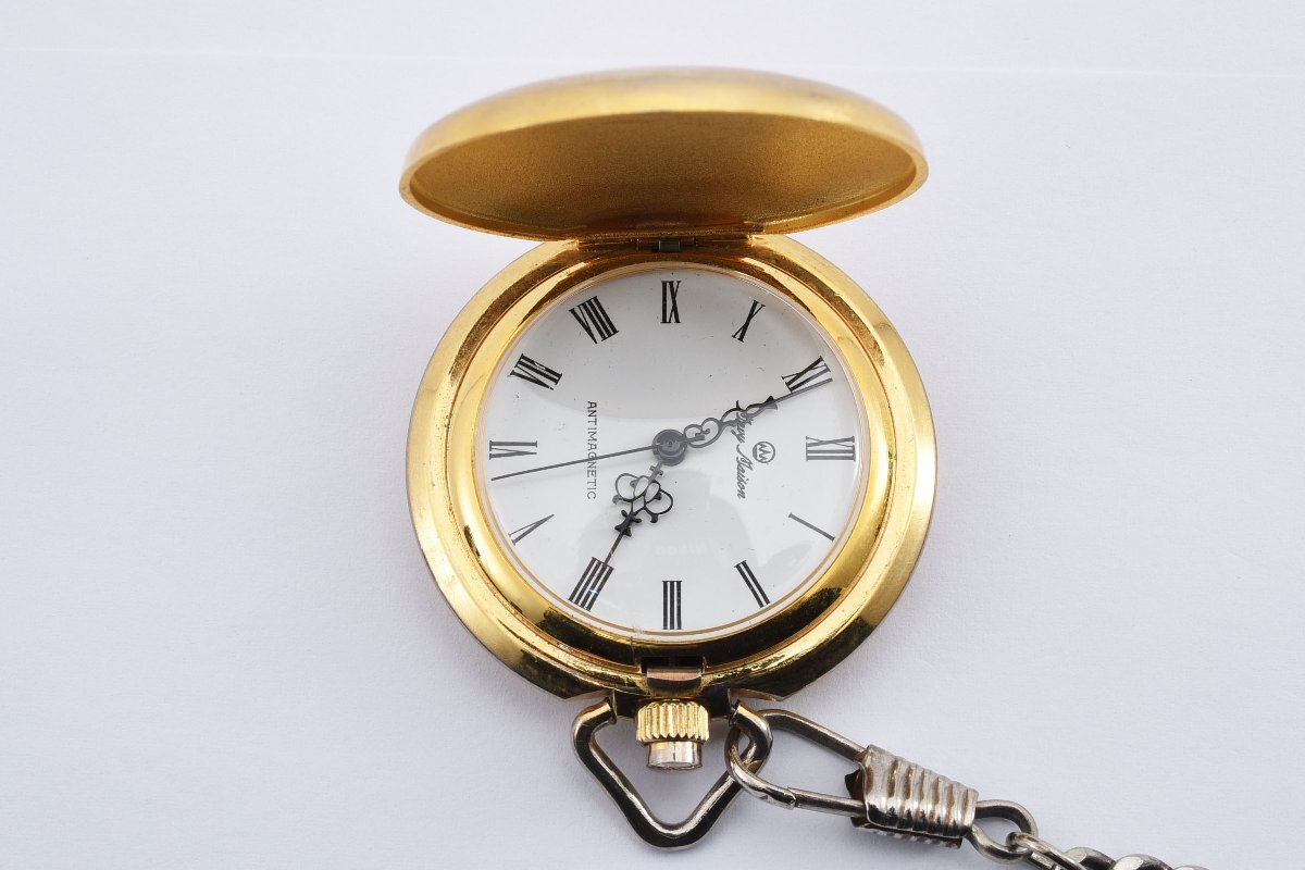 稼働品 メビーメイソン 懐中時計 ラウンド ゴールド 手巻き メンズ 腕時計 Mavy Maisonの画像3